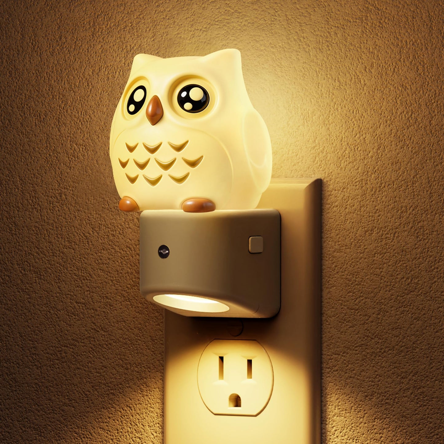 Owl Plug-In Sensor Night Light | 10-Color Kids’ Bedroom Night Light with Auto On/Off for Bedroom, Hallway, and Stairs